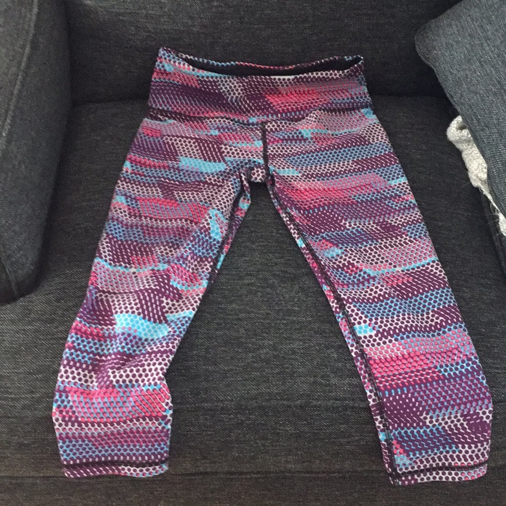 Athletic pants
